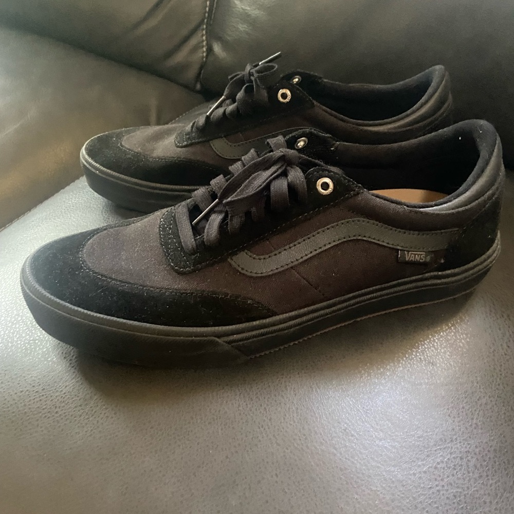 All Black Vans Lowtop Sneakers Size 10.5 NEVER WORN